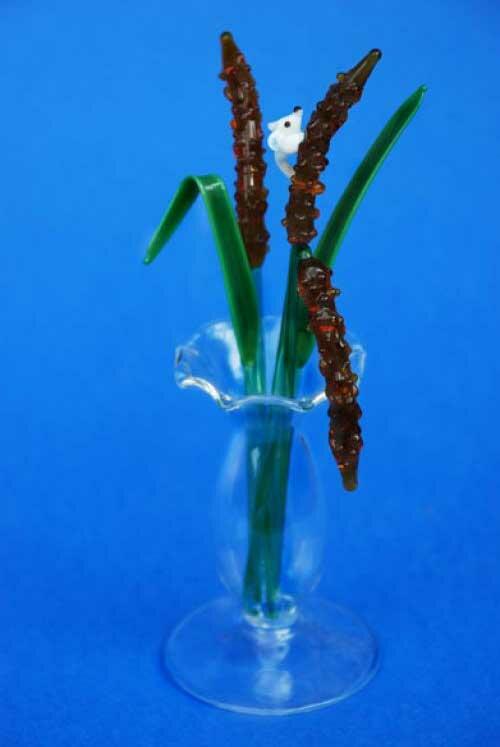 Suffolk Glass Bullrush & Mouse - Small Coloured