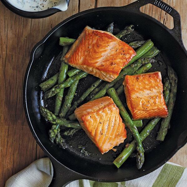 Lodge Round Cast Iron Skillet with Handle 10.25in 27cm
