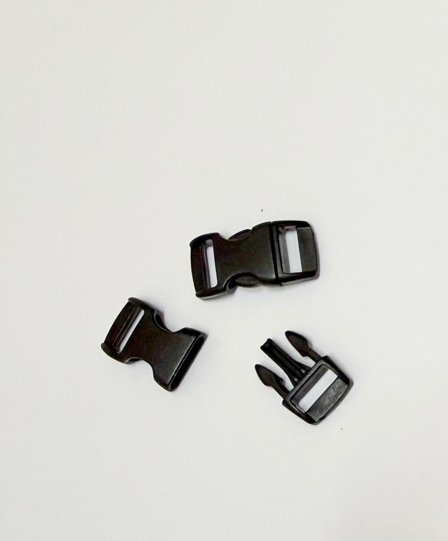 Cat collar buckle