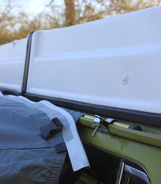 250cm Pole & Clamp DriveAway Awning Attachment - 1