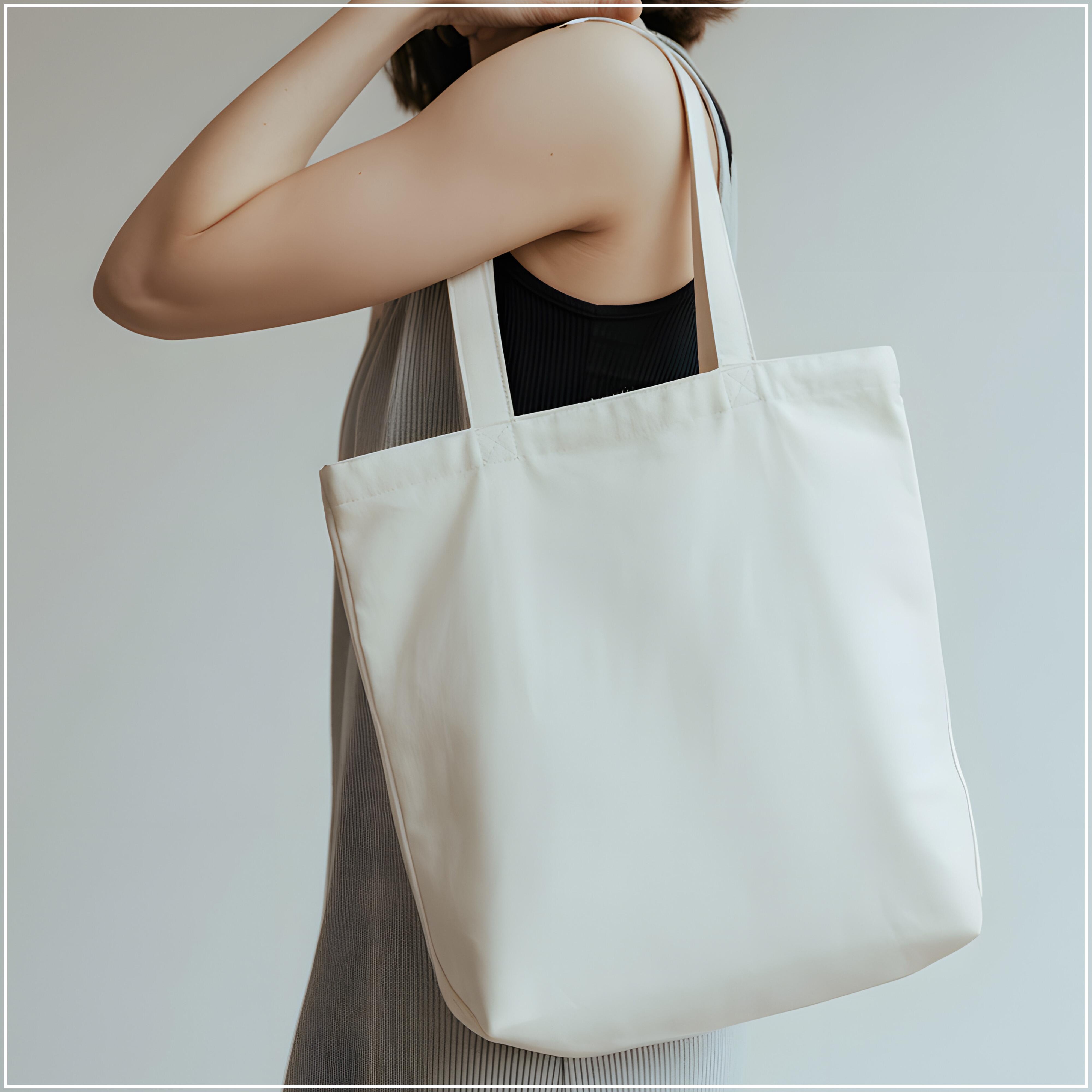 Lady carrying a canvas tote bag