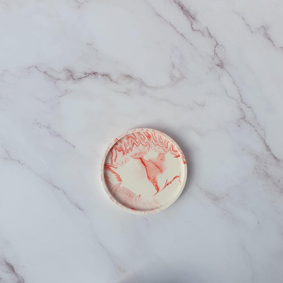 Red Marble Round