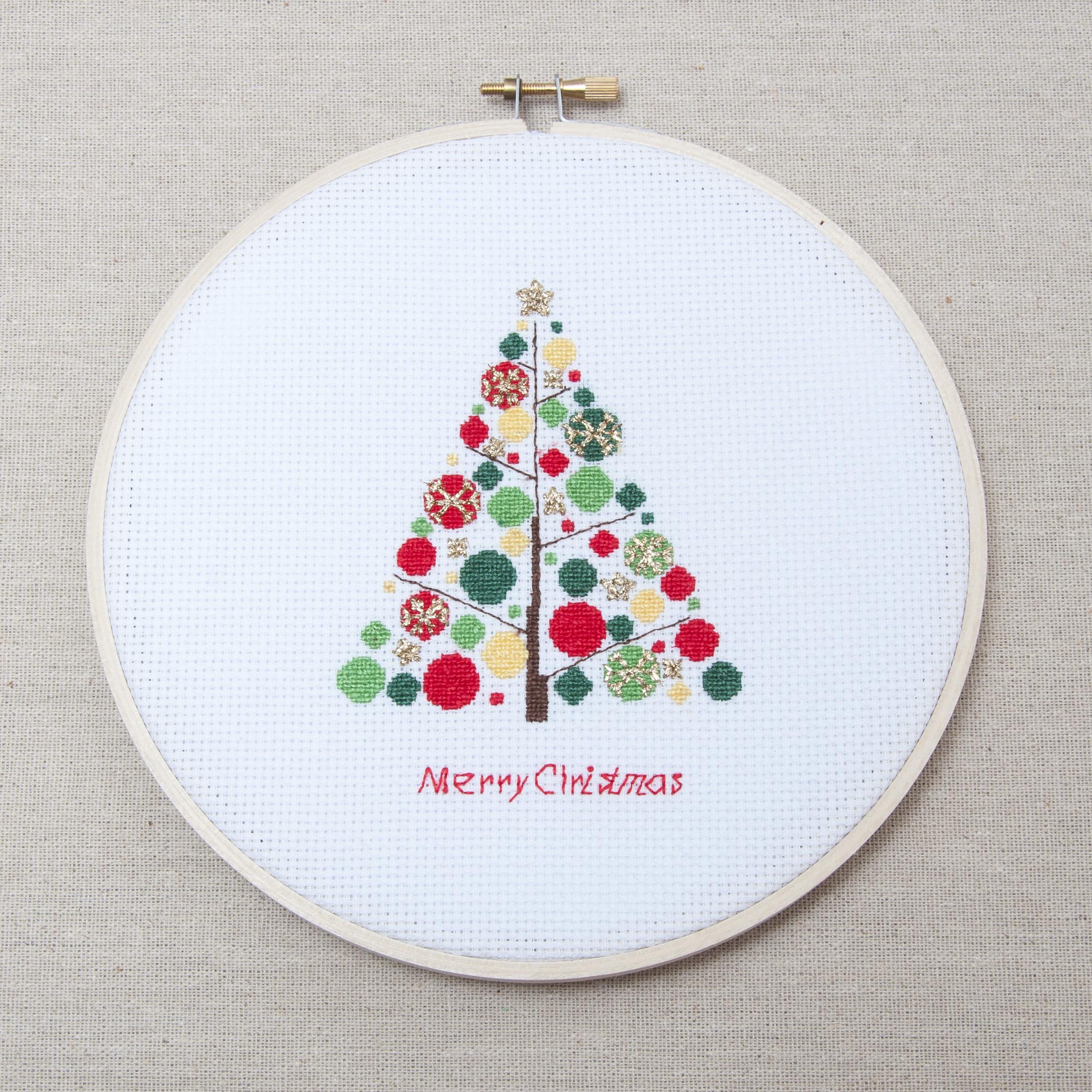 Habicraft Hoop Embroidery Kit Christmas Tree HHK008
