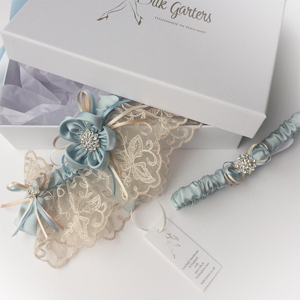 handmade garter