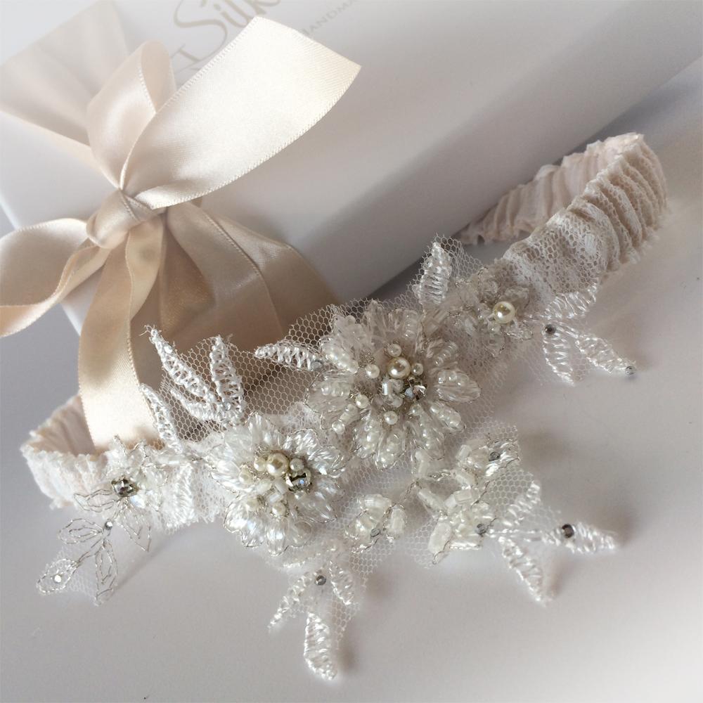 Plus size wedding clearance garters