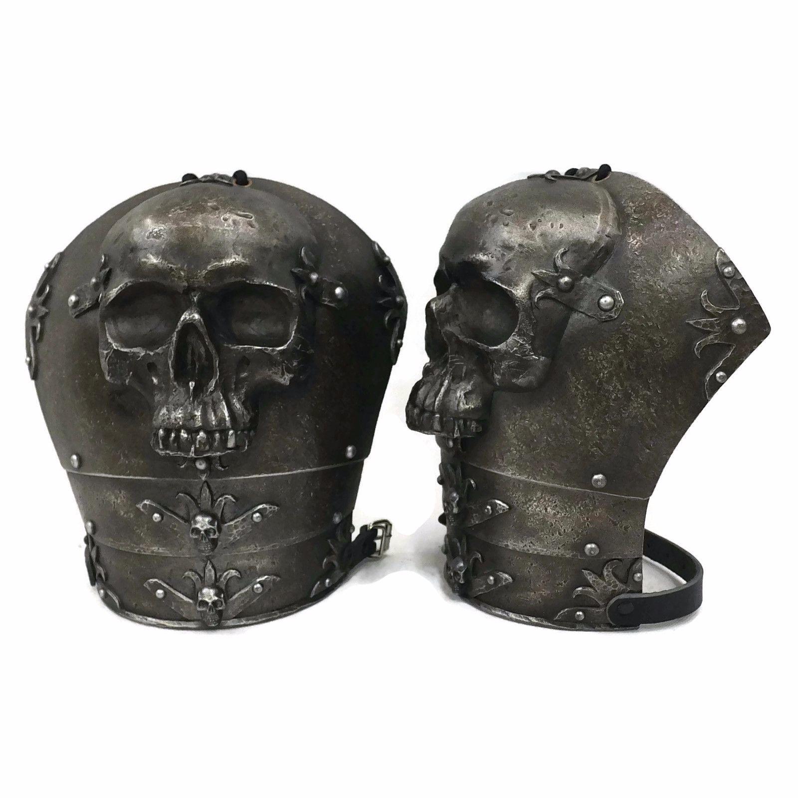 Skull design shoulders for larp