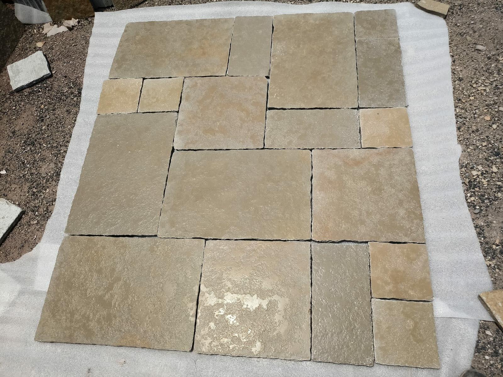 jaipur---umbrian-limestone-tiles-63.jpg