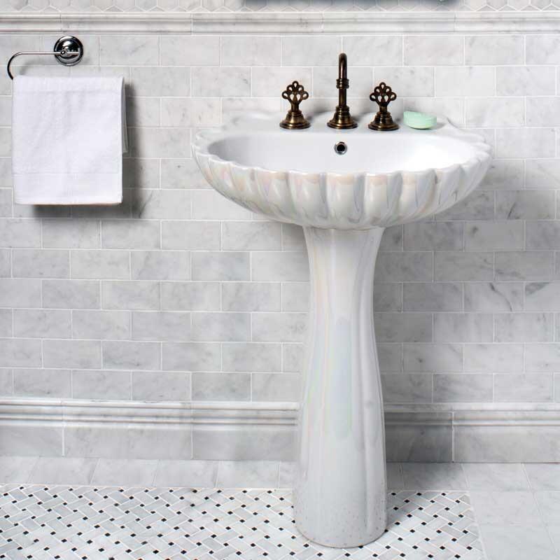 CALACATTA MARBLE (METRO - HONED)