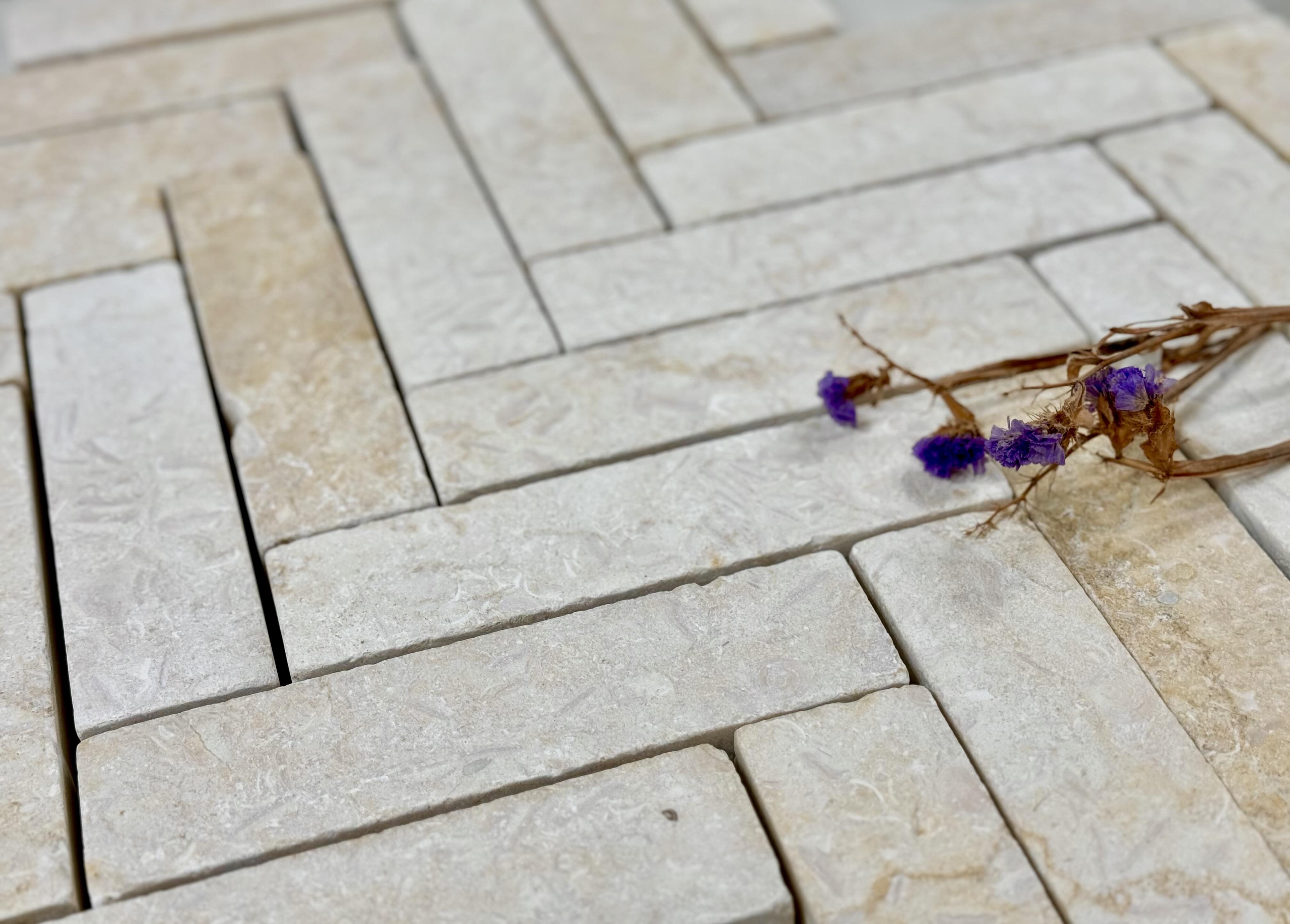 Egyptian Tumbled Limestone Paving (Cobbles)