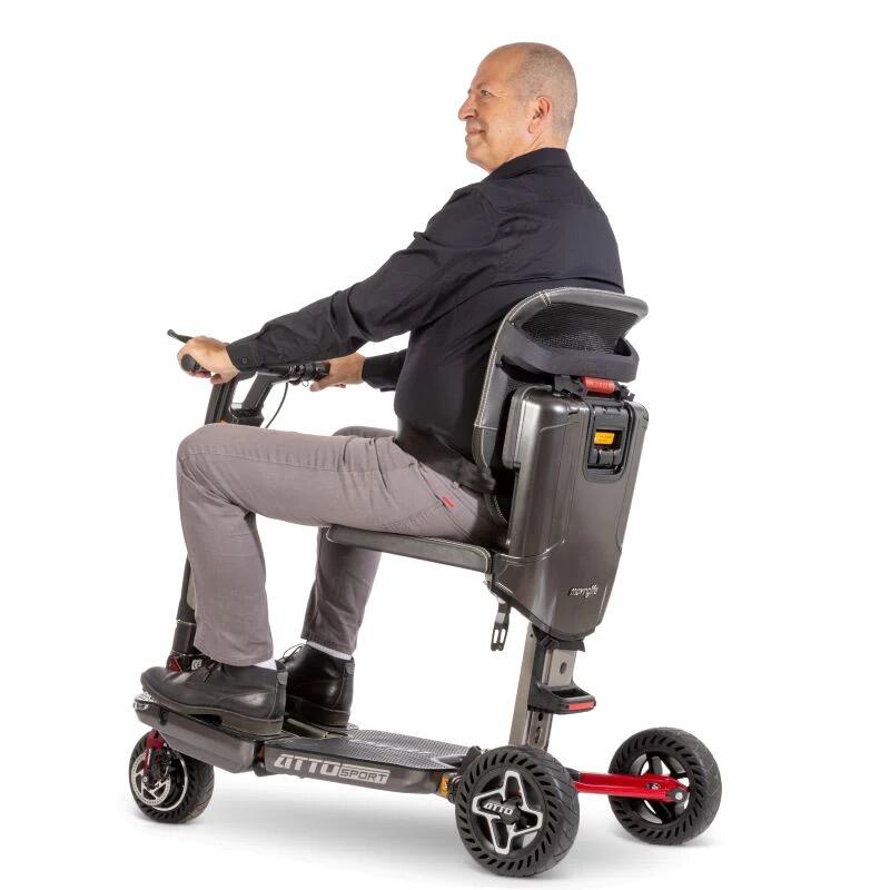 Orthopaedic Backrest ATTO with user on scooter