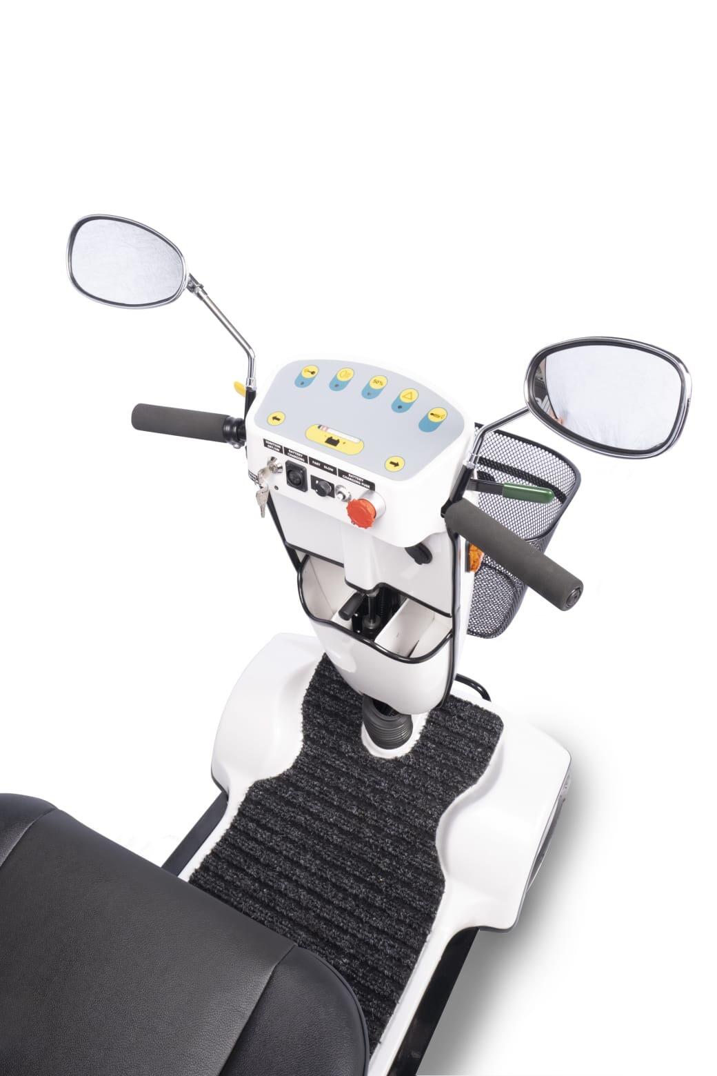 Extreme plus powerful mobility scooter leather seat