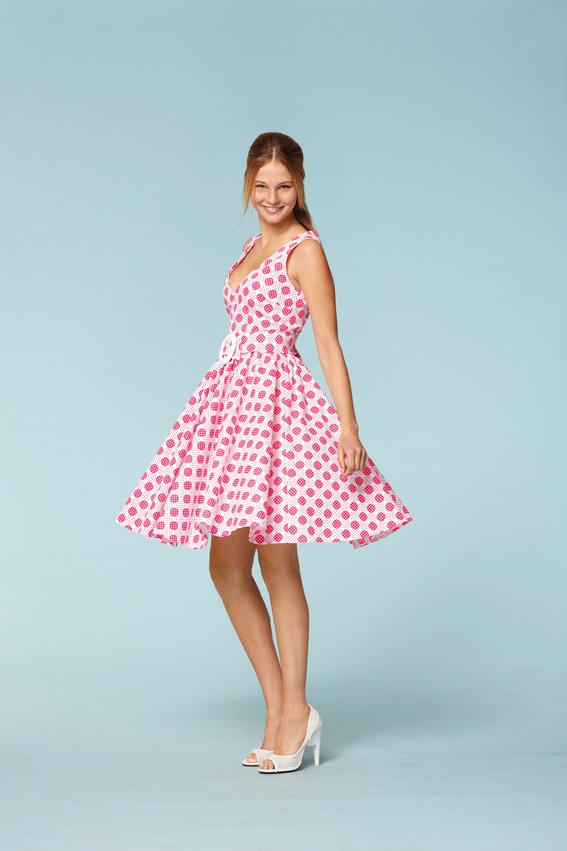Burda B7556 Dress Sewing Pattern