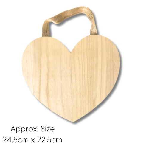 Premium Photo  Plain wooden hearts for crafts. set of blank hearts made  from wood.
