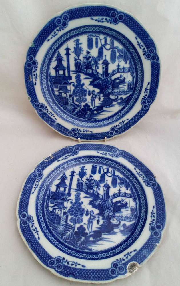 Pair of Antique Davenport Blue and White Transfer Printed Pearlware Plates with the Chinese Fishermen Pattern or Fishing Family Pattern circa 1795 to 1810.