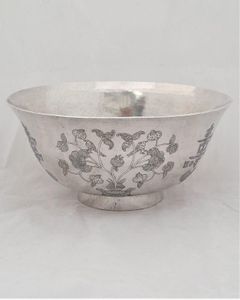 Chinese White Metal Silver Bowl 5" Engraved flower vase & Longevity character shou 壽 Lingzhi Fungus 19th century 173 grammes