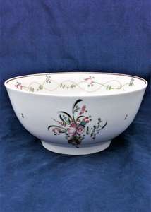 New Hall Porcelain Tea Waste Bowl 6 inch Hand Painted Pattern 241  c 1795