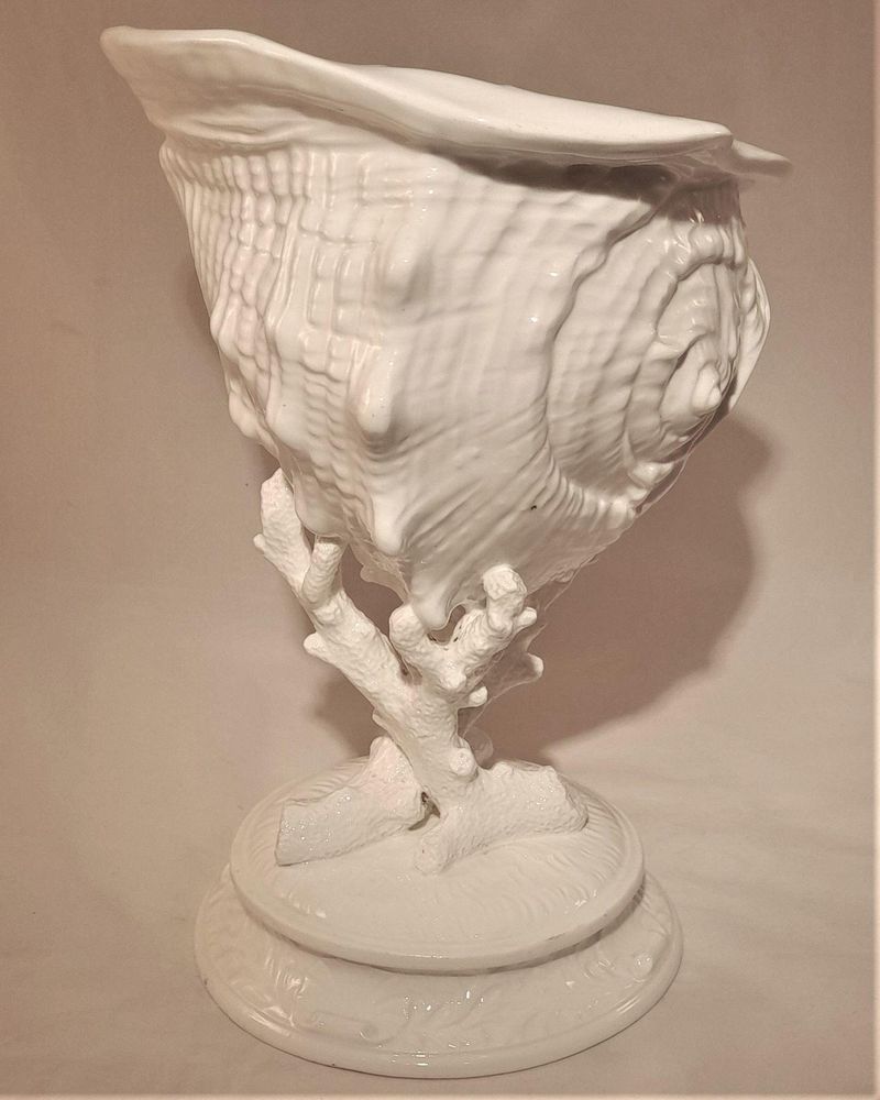 Antique Wedgwood White Porcelain Centrepiece - Fine Bone China Conch Shell sat Upon Coral on a round base - Victorian circa 1900 - 24.8 cm H 19 cm L