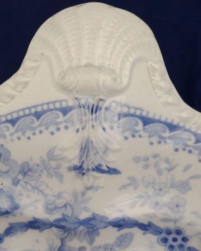 Antique pearlware blue & white transferware shell shaped dessert dish - marked Royal Vitrescent Rock China