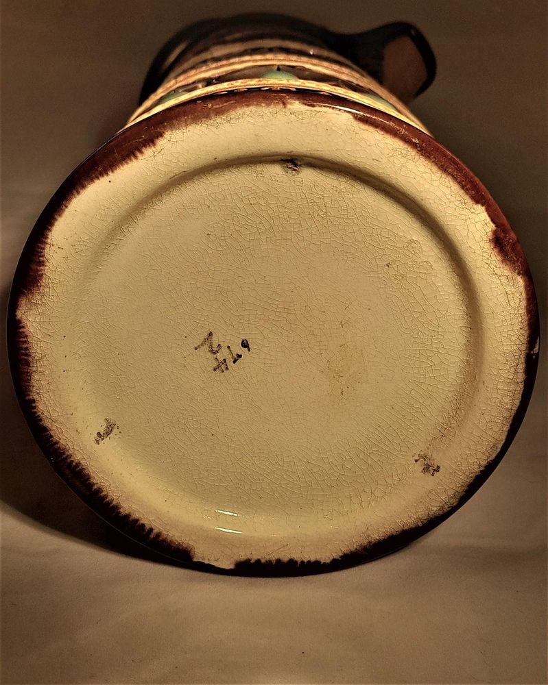 Antique Wedgwood majolica pottery jewelled caterers jug - What tho my Cates be poor  take them in good part, may you have better cheer but not with better heart'.   An excerpt from Shakespeare's "Comedy of Errors" Act 3, scene 1. - circa 1865 Victorian 19.7cm High 1 1/2 pints capacity weight 724 grammes unpacked.