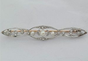 Antique Edwardian 18ct White and Yellow Gold Bar Brooch set with Diamonds  and Natural Pearls