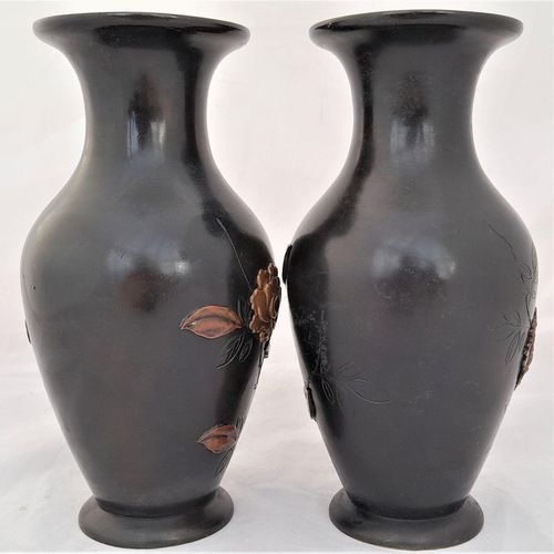 Left back -Japanese Patinated Bronze Vases in Mixed Metal - Antique Meiji Period circa 1900 - inverted baluster decorated with rose flowers - Shakudo 18 cm high
