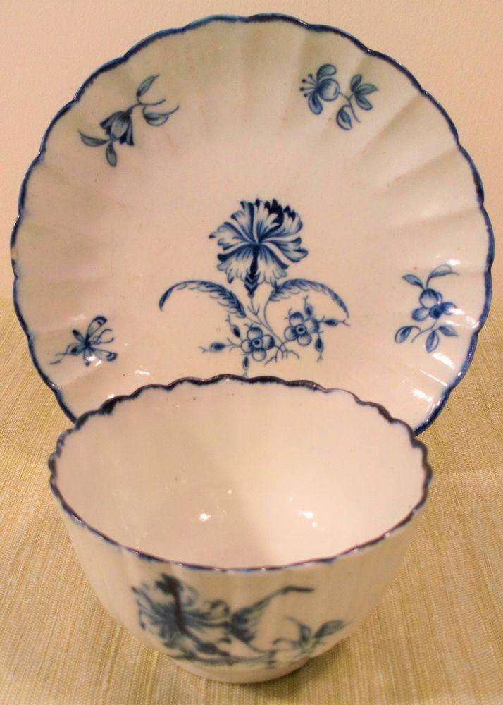 Worcester Porcelain Dr Wall Gilliflower Pattern Blue and White Tea bowl and Saucer c 1770