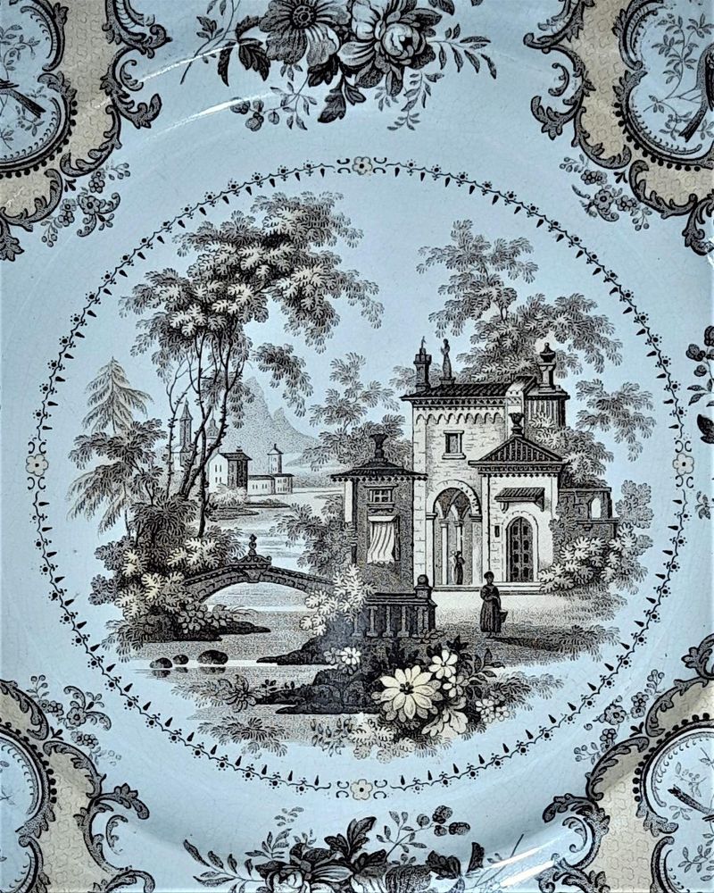 Antique John Ridgway Yellow & Brown Dinner Plate Villa Pattern Stone Ware circa 1830s - Bi colour transfer ware printed Italianate landscape 26.7 cm diameter