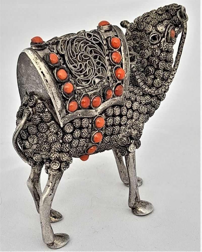 Vintage Sterling silver & coral dromedary camel ornament with mahawi possibly North Arabian - stamped 925 - 7 cm high 8 cm long weight 90 grammes