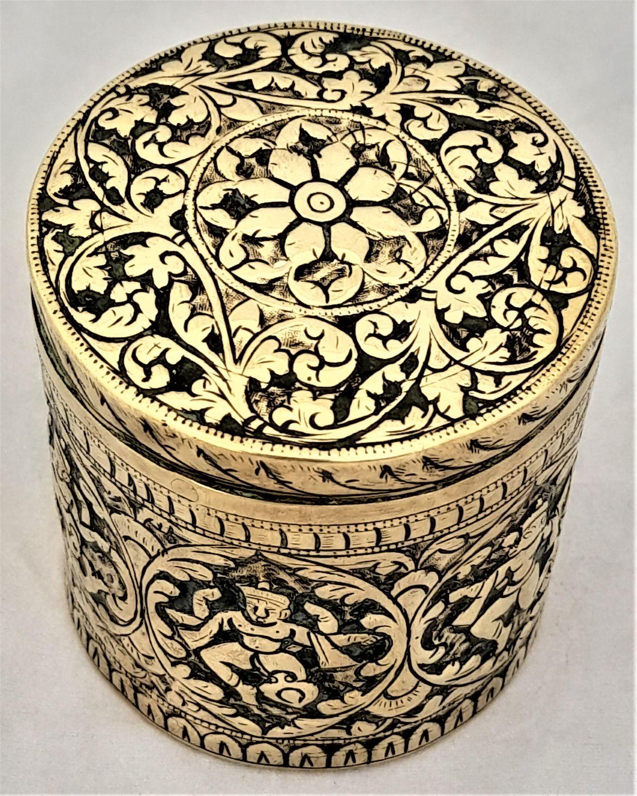 Antique Indian Brass lidded box chased decorated Hindu Vishnu - 19th C - avatars Matsya Kurma Varaha Narasimha British Raj cylindrical spice 6.8 cm H