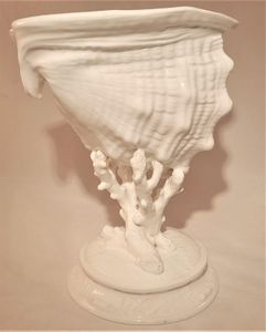 Antique Wedgwood White Porcelain Centrepiece - Fine Bone China Conch Shell sat Upon Coral on a round base - Victorian circa 1900 - 24.8 cm H 19 cm L