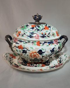 Large Chamberlain Worcester Porcelain Bone China Lidded Soup Tureen & Stand Imari Japan pattern ca 1825 - female mask head handle terminals 41cm L 6pt