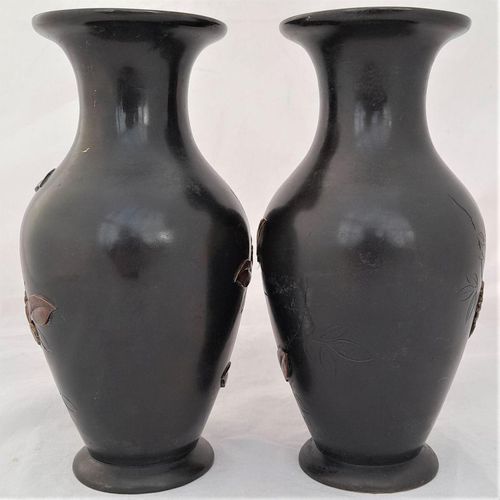 Back -Japanese Patinated Bronze Vases in Mixed Metal - Antique Meiji Period circa 1900 - inverted baluster decorated with rose flowers - Shakudo 18 cm high
