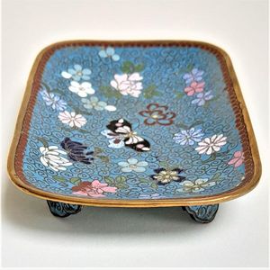 Right view - Japanese shippo cloisonne turquoise enamel bracket footed small rectangular dish decorated with butterfly & flowers - Antique Meiji period circa 1900