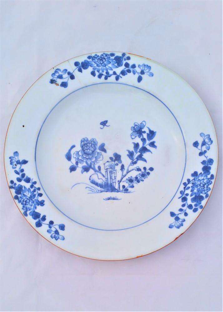Chinese Porcelain Plate Hollow Blue Rock Butterfly Peony Brown Batavian Rim