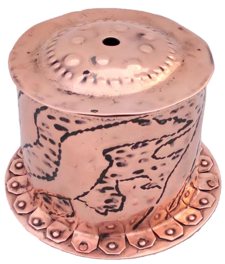 Antique Arts and Crafts Newlyn copper string box repousse decorated with seaweed body and base flanged and riveted circa 1900