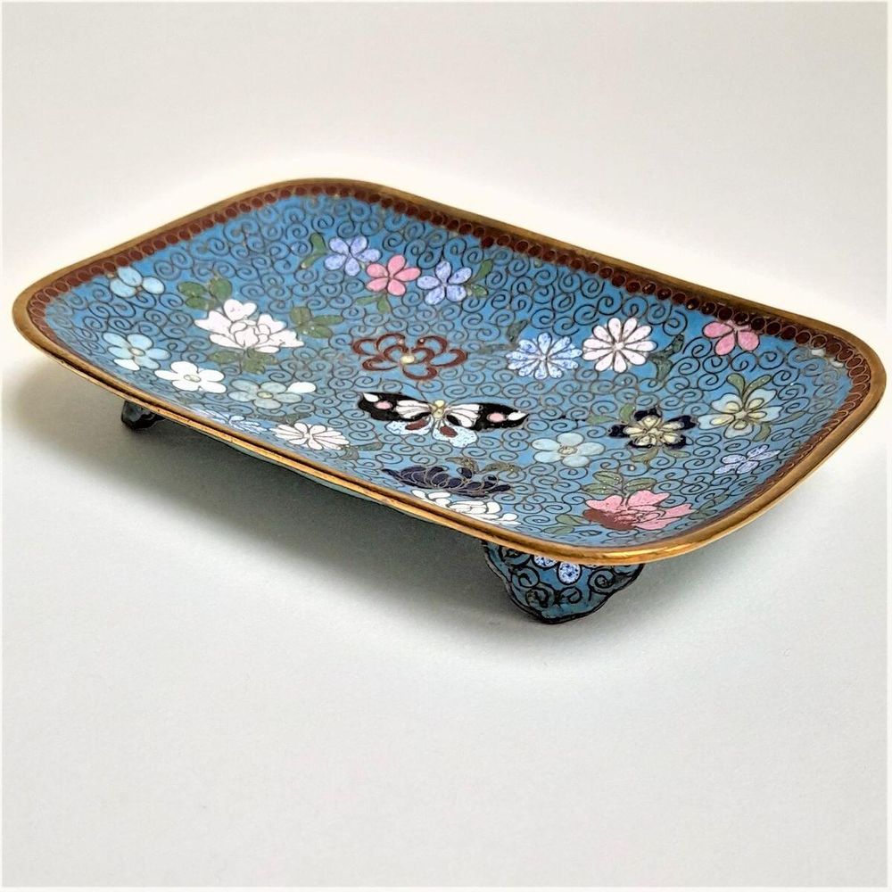Front right view - Japanese shippo cloisonne turquoise enamel bracket footed small rectangular dish decorated with butterfly & flowers - Antique Meiji period circa 1900