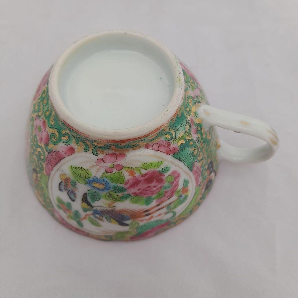 Underside of the cup