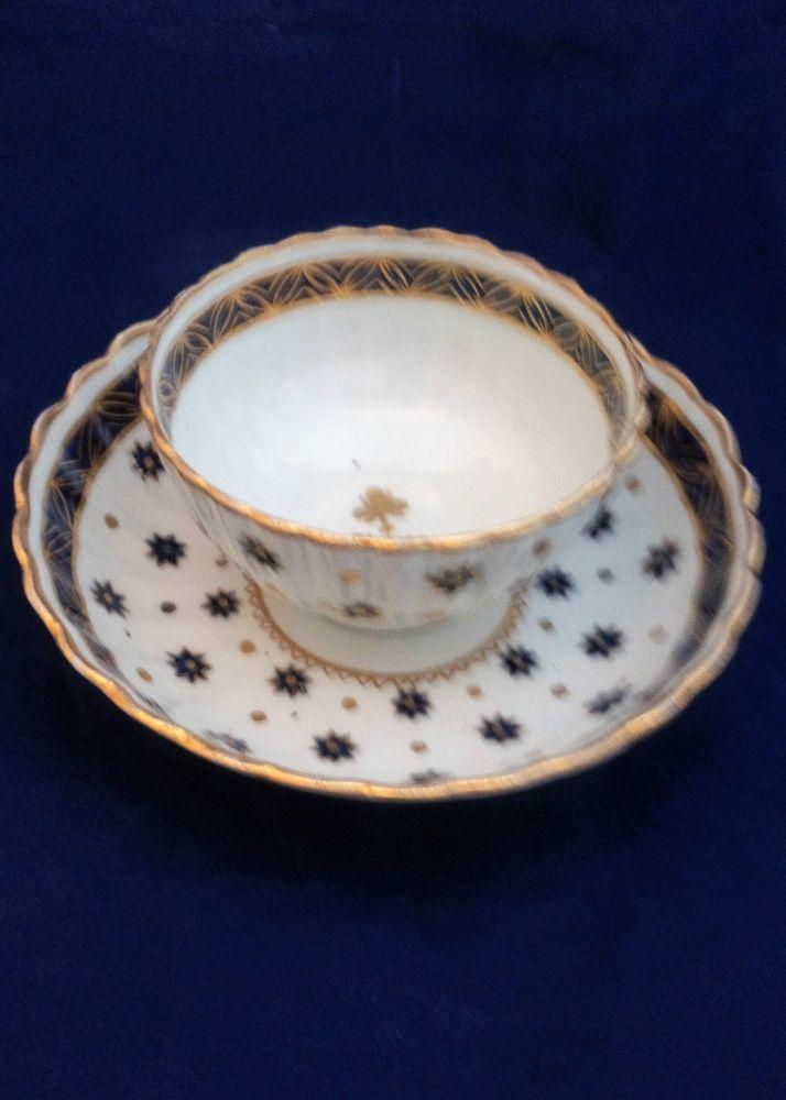 Chamberlains Worcester Porcelain Gilded Star Pattern Tea Bowl & Saucer ca 1790