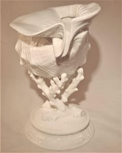 Antique Wedgwood White Porcelain Centrepiece - Fine Bone China Conch Shell sat Upon Coral on a round base - Victorian circa 1900 - 24.8 cm H 19 cm L