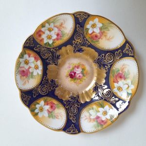 Top side of one saucer