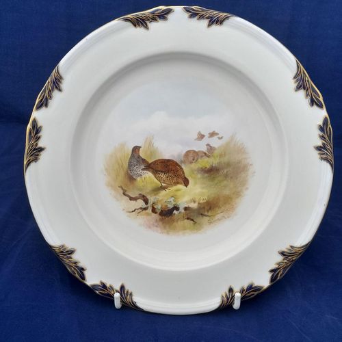 Main image on a plate stand