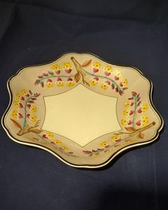 Antique Wedgwood pearlware hexagonal dish hand painted Weigela Floral Pattern number 1294 early 19th century circa 1825 - 21.8 cm D 279 grammes
