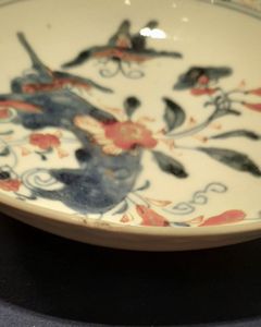 Chinese Imari Export Porcelain Tea Bowl & Saucer Hand painted Scroll Flower & Butterflies Antique Qing 18th century 1730 late Yonzheng early Qianlong