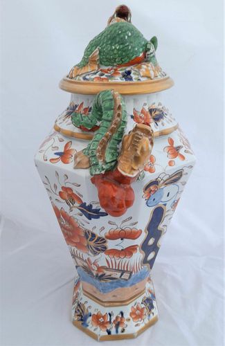 Antique Masons Patent Ironstone China alcove vase hand painted Fence Japan pattern potpourri circa 1815 Dragon handles Regency early 19thC 54cm 7.6kg