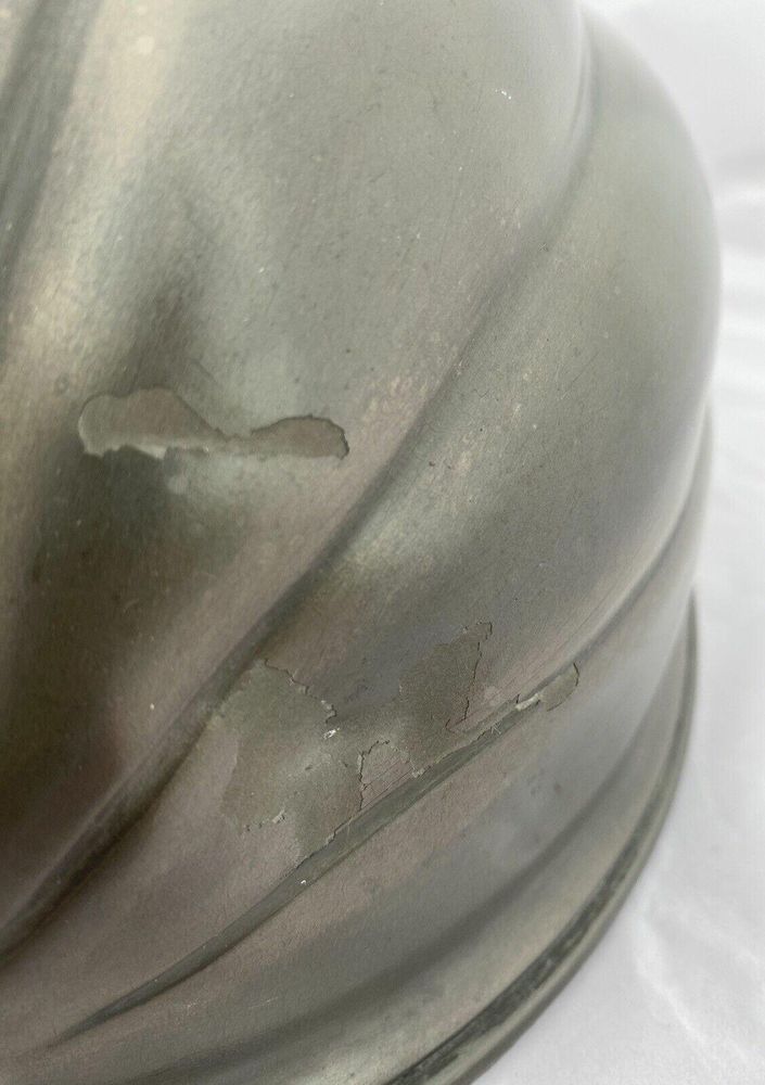 Detail of dent