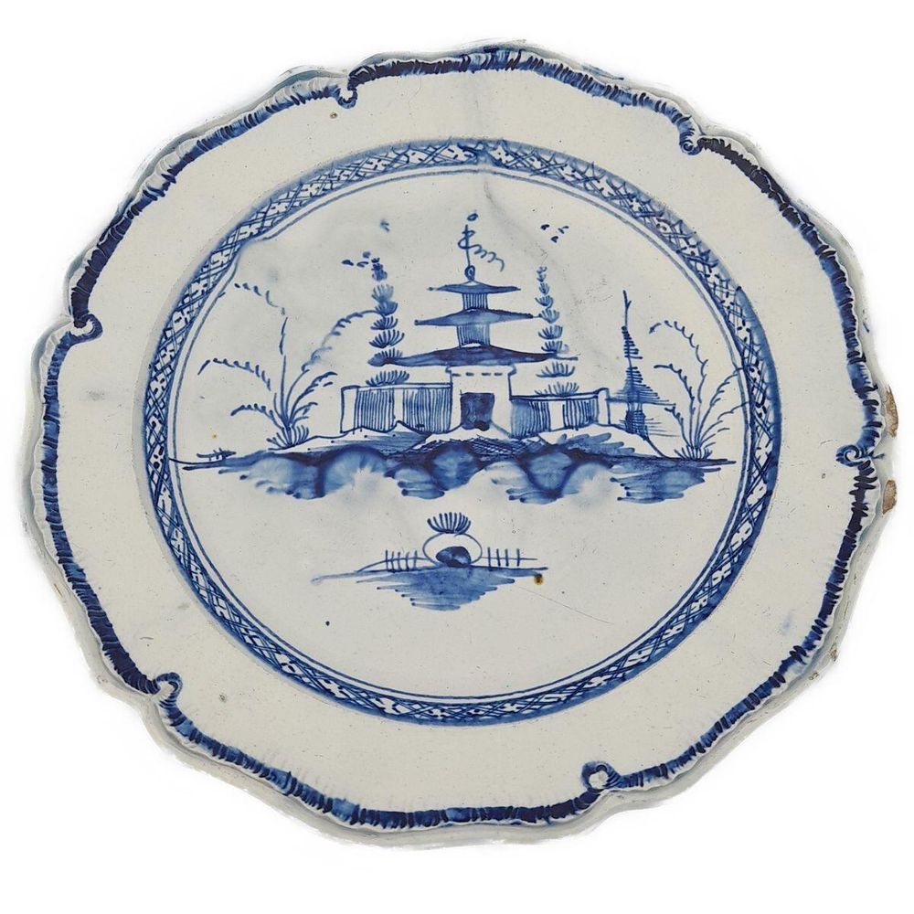 Plate front top down no background
