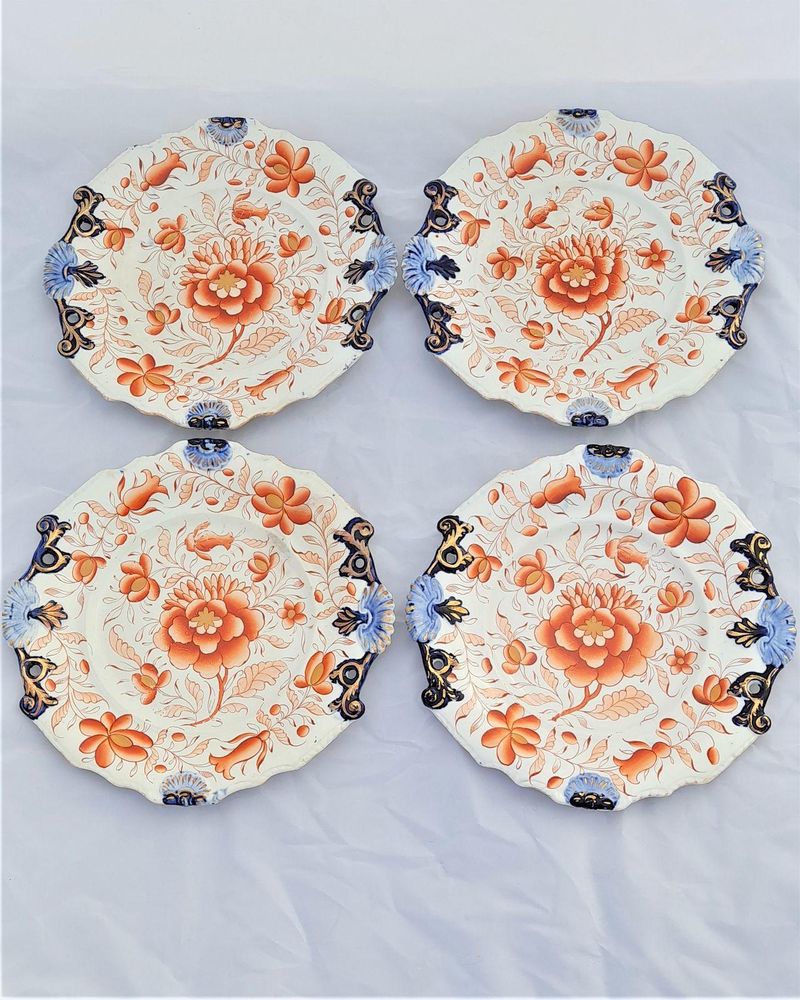 Antique New Hall Porcelain Inverted Shell or Dropped Shell Dessert Service - 9 pieces - Hand Painted Imari Pattern low relief moulded - Antique ca 1820 - 4 kg