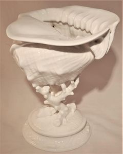Antique Wedgwood White Porcelain Centrepiece - Fine Bone China Conch Shell sat Upon Coral on a round base - Victorian circa 1900 - 24.8 cm H 19 cm L