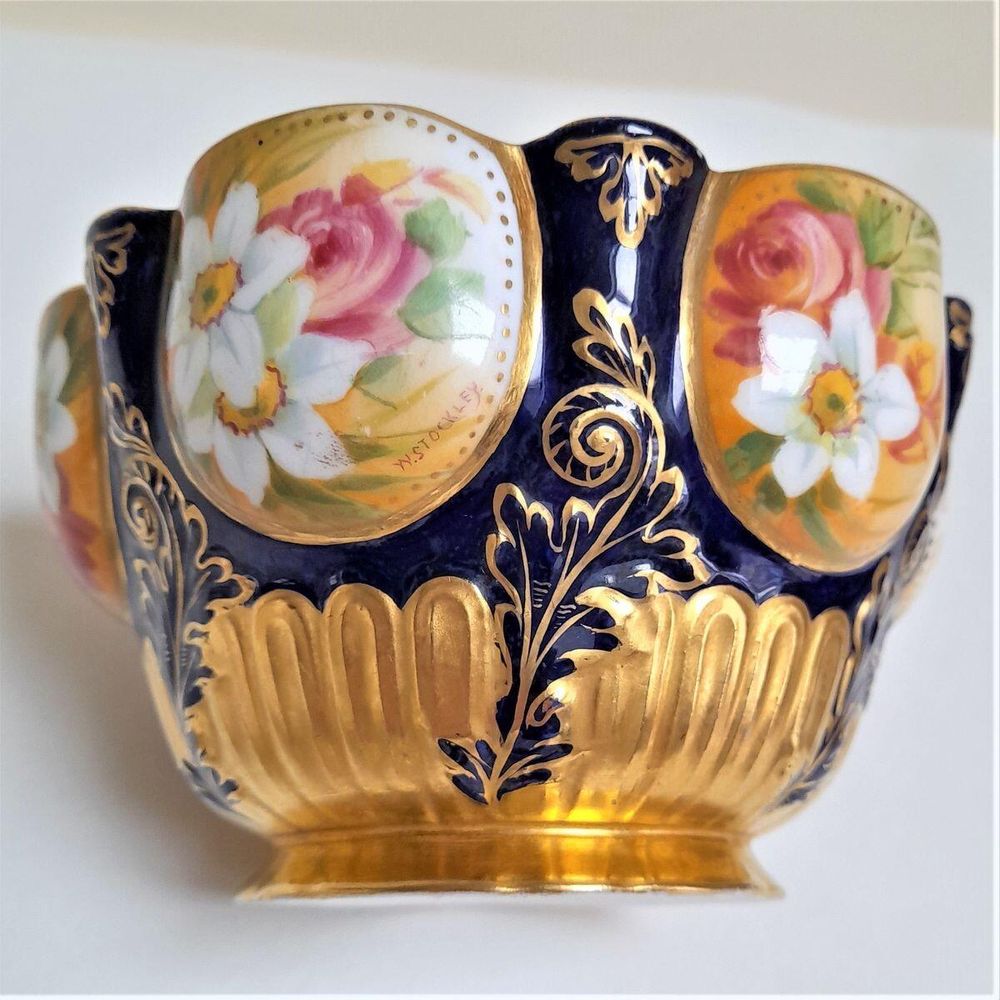 Side on of the sugar basin