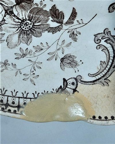 Antique John Ridgway Yellow & Brown Dinner Plate Villa Pattern Stone Ware circa 1830s - Bi colour transfer ware printed Italianate landscape 26.7 cm diameter
